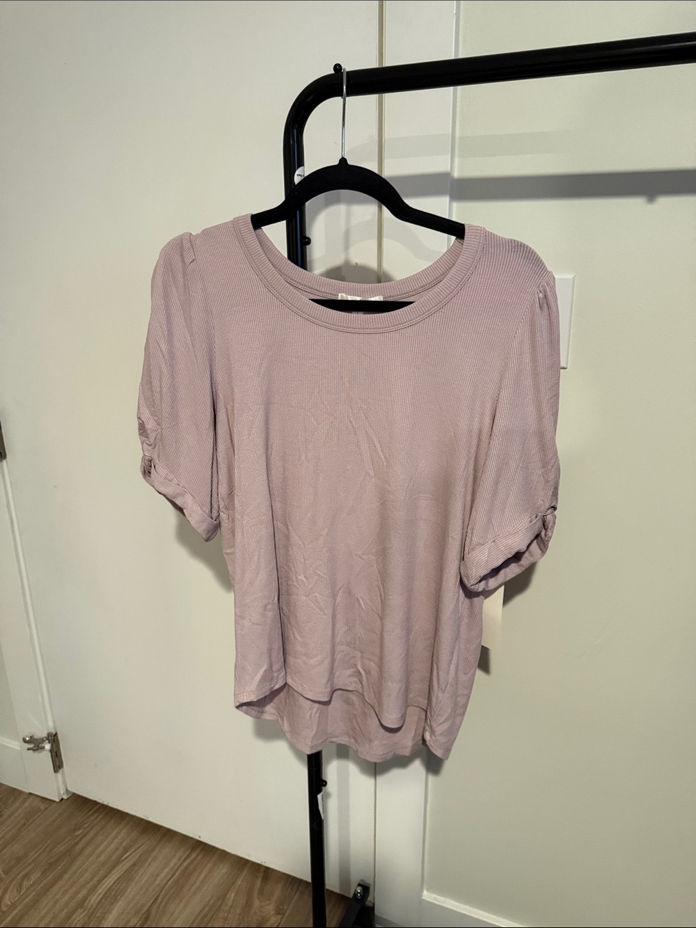 nine britton Light Mauve Short Sleeve Ribbed Tee